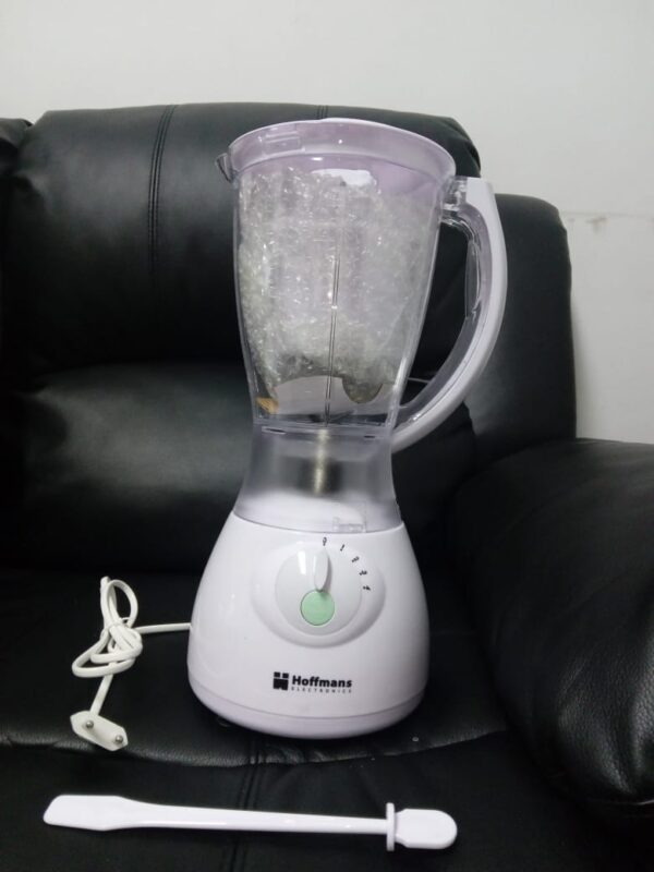 LICUADORA DE PLASTICO CON PICATODO BLANCA - Imagen 3