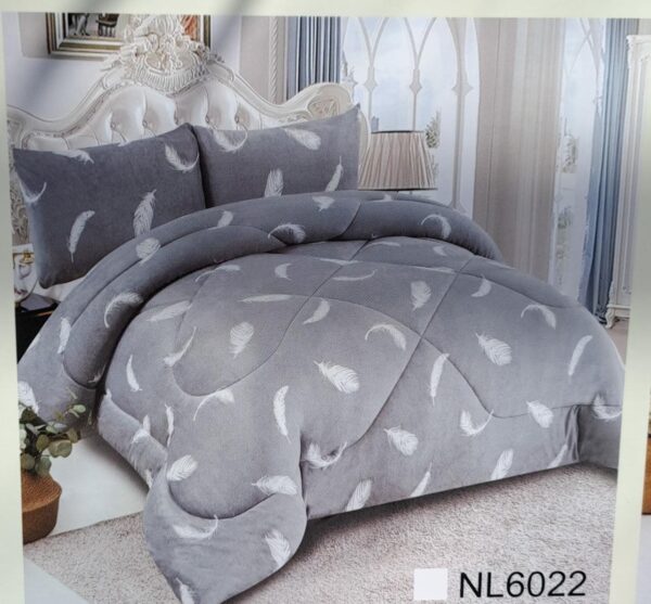 PLUMON LISO CON DISEÑO KING - Imagen 5