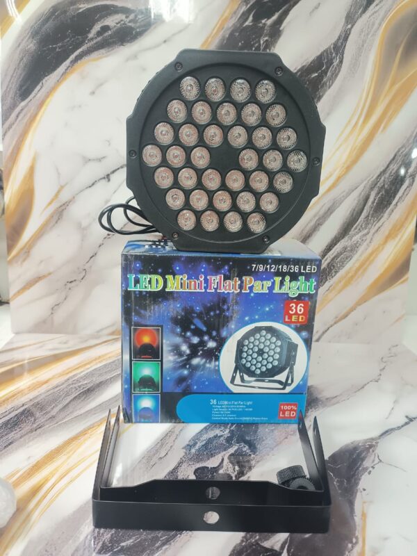 PROYECTOR REFLECTOR DE 36 LED - Imagen 2