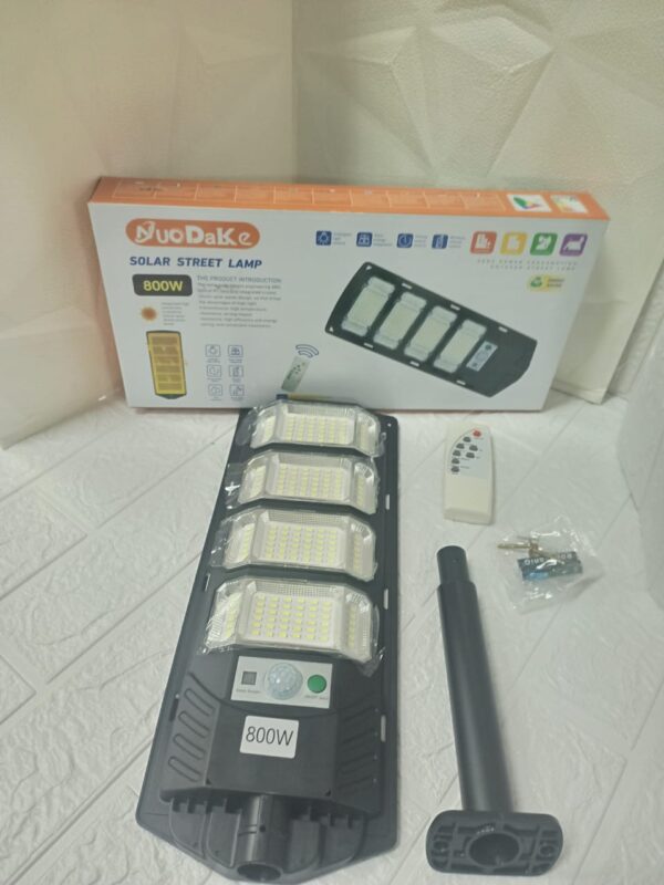 FOCO SOLAR DE 800 WATTS - Imagen 2